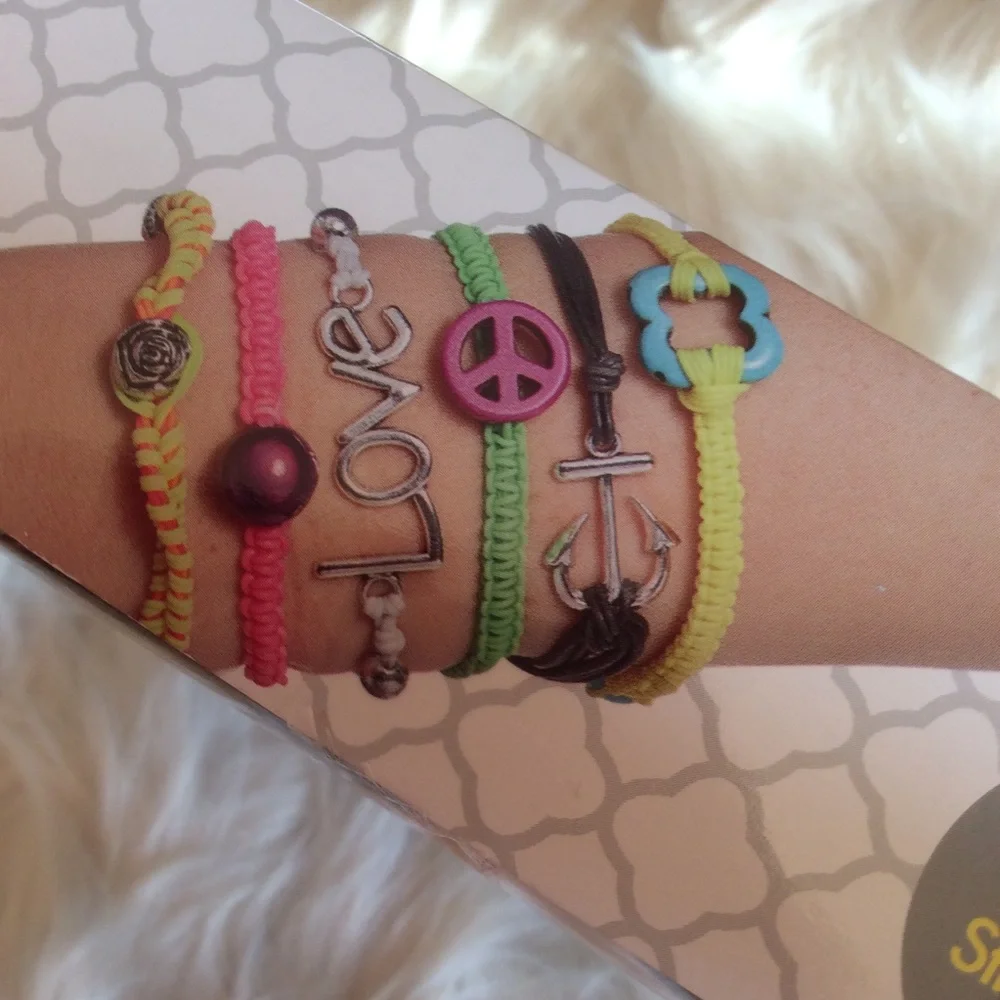 NWOT Make2Wear Designer “Glitter” Strand Bands